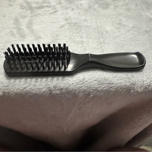 Classic Black Wave Brush for Men | Firm Synthetic Bristles | Vintage Look - Picture 1 of 16